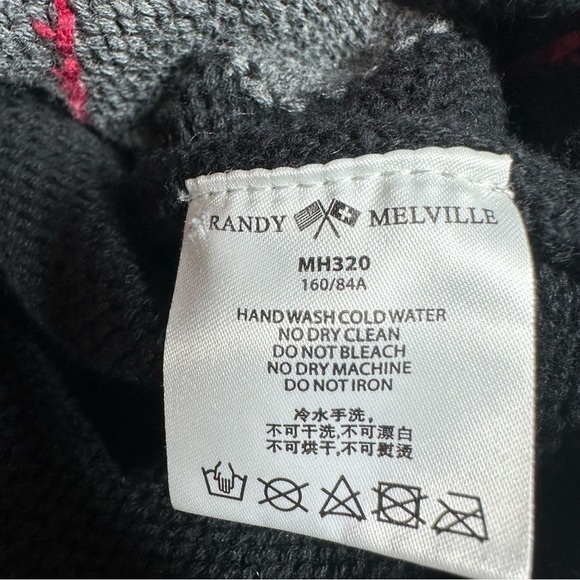 Brandy Melville Argyle Sweater Black Gray Red Academia Preppy One Size (Small) - Picture 7 of 10